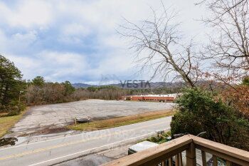 Building Photo - 130 Reems Creek Rd