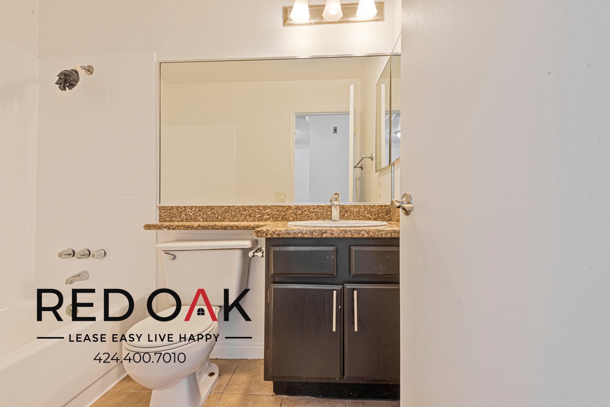 Building Photo - 1522 N Formosa Ave