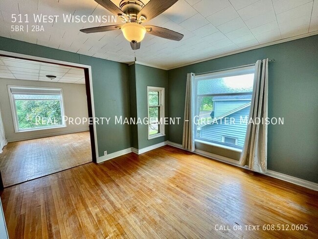 Building Photo - 511 W Wisconsin St