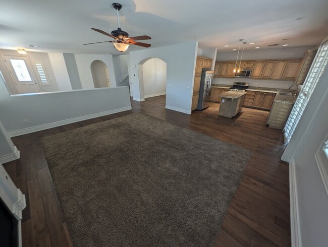 Building Photo - 202 Tall Ruff Dr