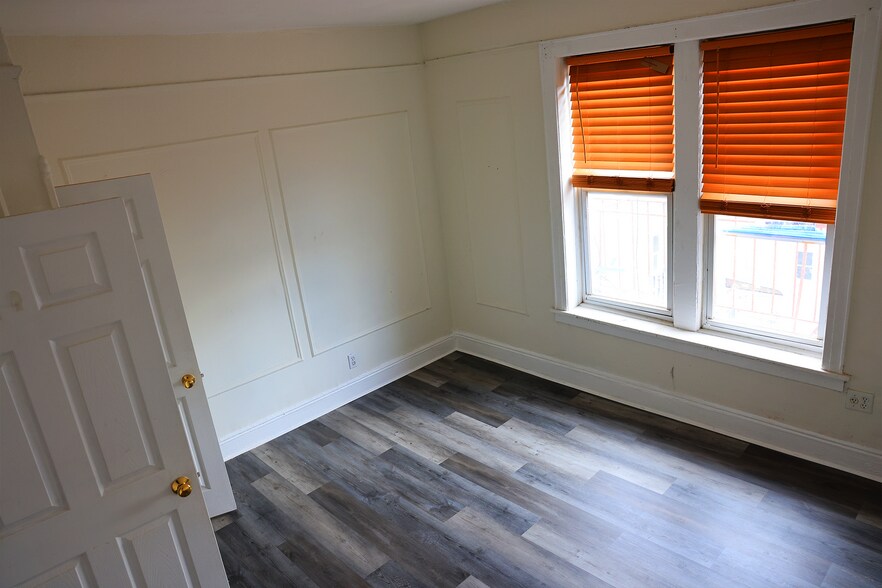 Building Photo - 19914 32nd Ave