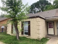 Building Photo - 5130 Ridgevan St