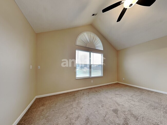 Building Photo - 6845 Watergreen Ct