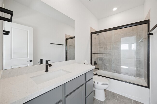 Building Photo - 9703 Violet Lndg Ln