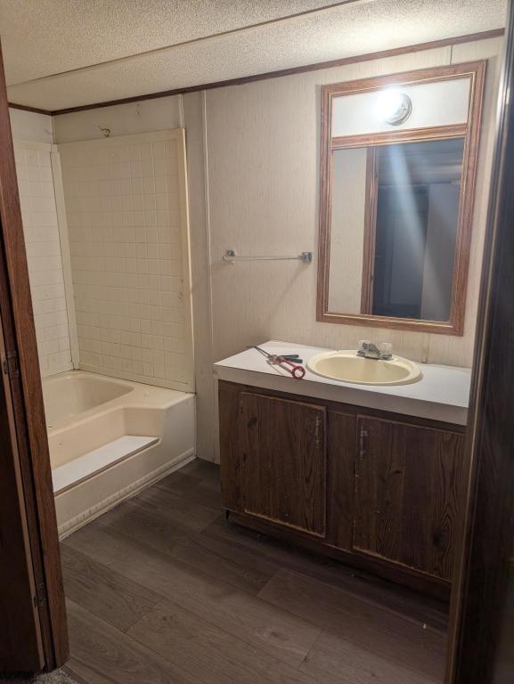 Building Photo - 2127 County Rd 855