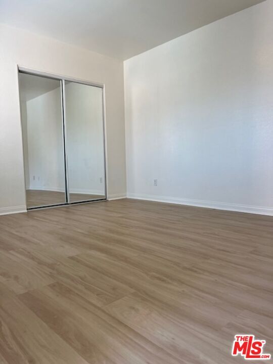 Building Photo - 5851 7th Ave