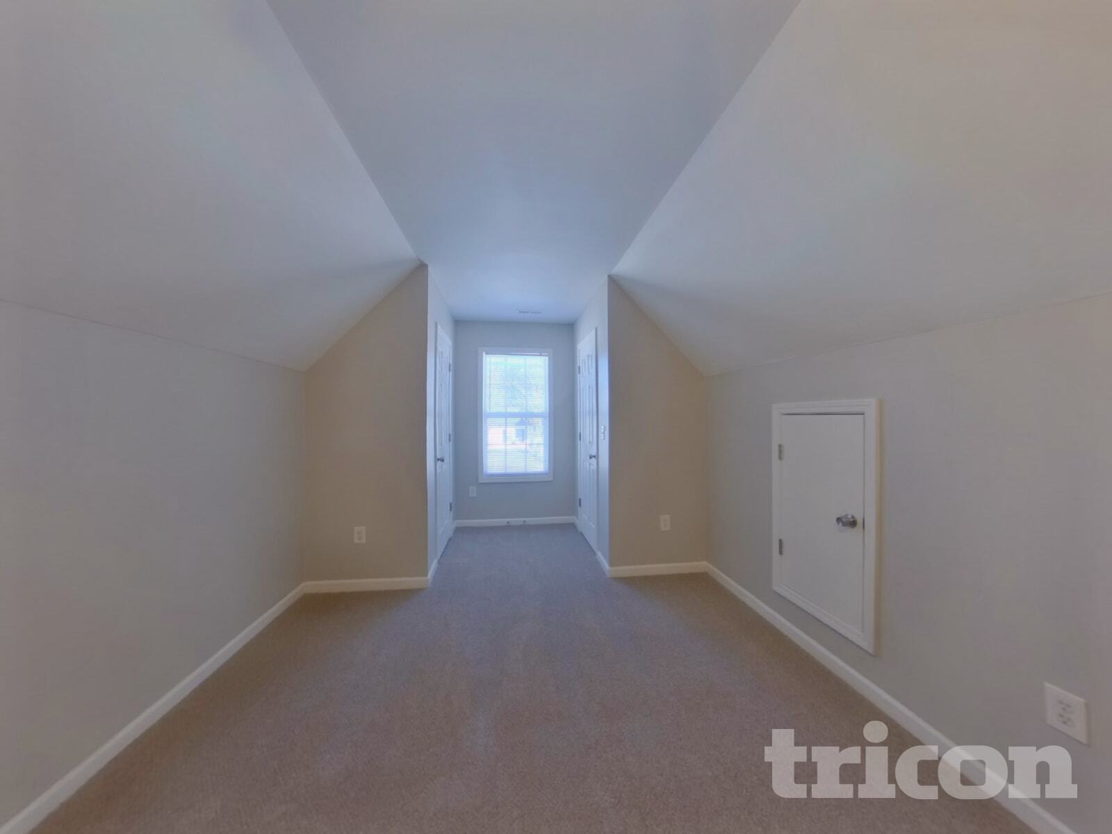 Building Photo - 5806 Shining Oak Ln