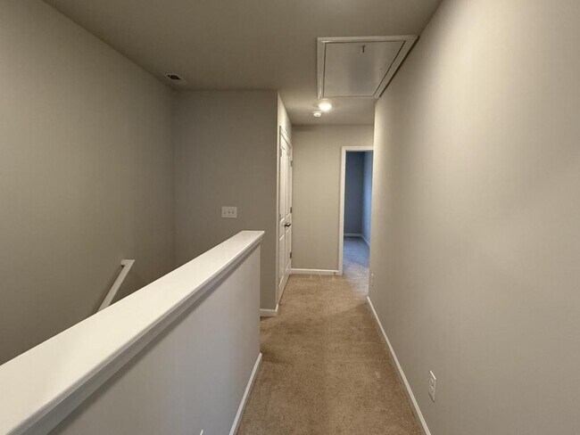 Building Photo - 4613 Wildaire Ln