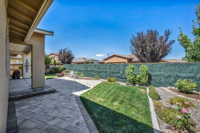 Building Photo - 2722 Mylonite Dr