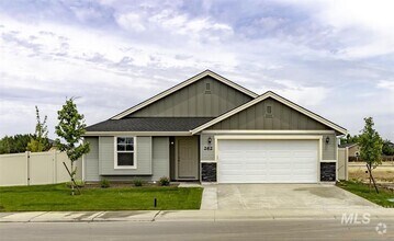 Building Photo - Immaculate Single-Level Home