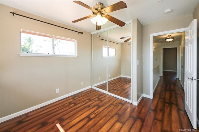 Building Photo - A?eloa, Kapolei - Single Family Home on the Golf Course