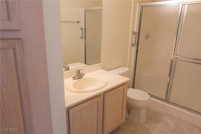 Building Photo - 3131 Key Largo Dr