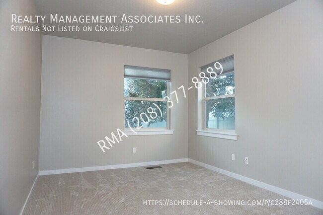 Building Photo - 5074 N Cortona Way