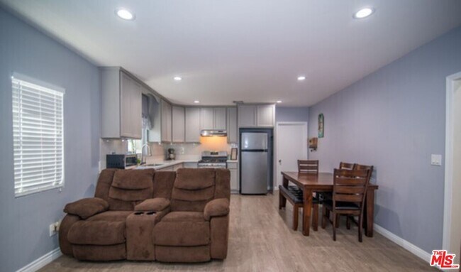 Building Photo - 3504 Eagle St