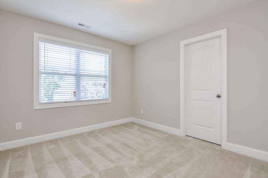 Building Photo - 708 Turleygreen Ct