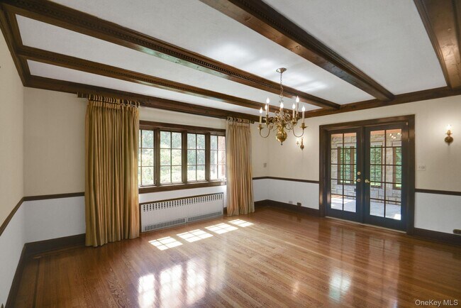 Building Photo - 46 Fenimore Rd