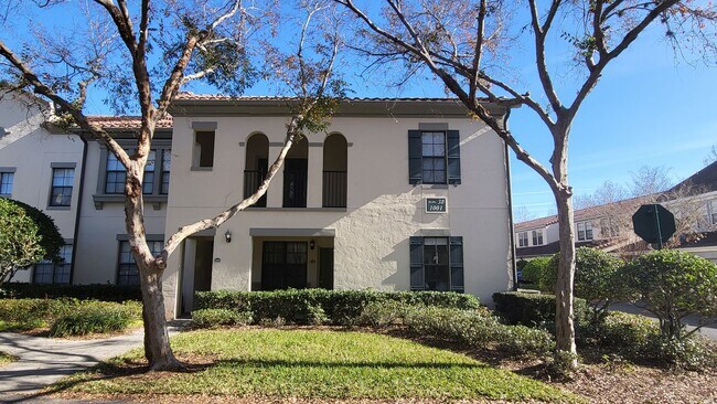 Building Photo - Come see this modern, elegant condo in Celebration!