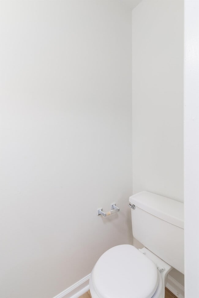 Building Photo - 8413 Woodford Bridge Dr