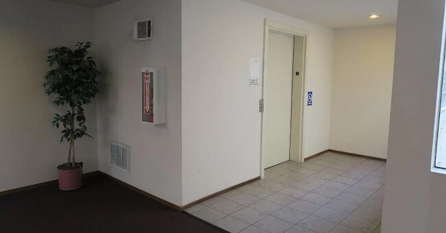 Building Photo - 39993 Fremont Blvd