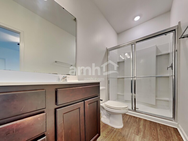 Building Photo - 218 Orion Way