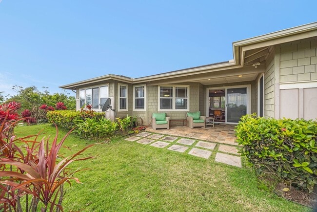 Building Photo - Modern Wailuku Home | 3 Bed / 2.5 Bath | Fully Furnished | Pet Friendly | Spacious Living & Prime...