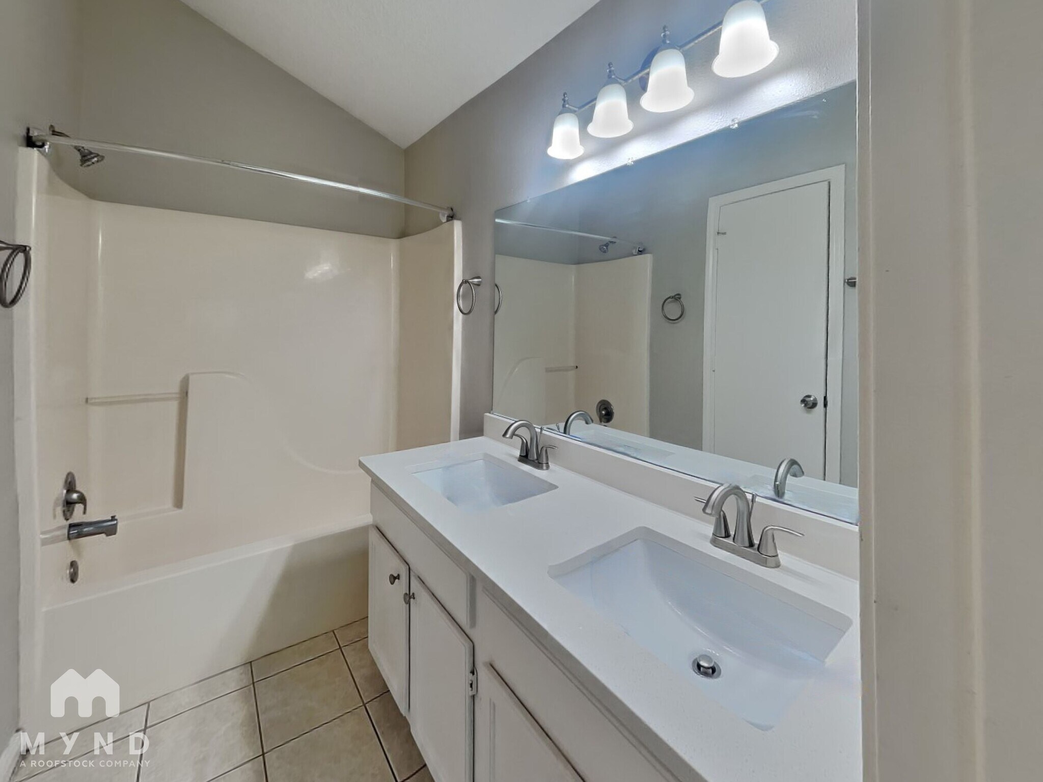 Building Photo - 234 Hartford Ln