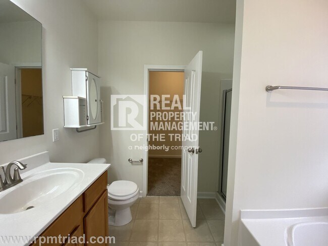 Building Photo - 4539 Deighton Ct