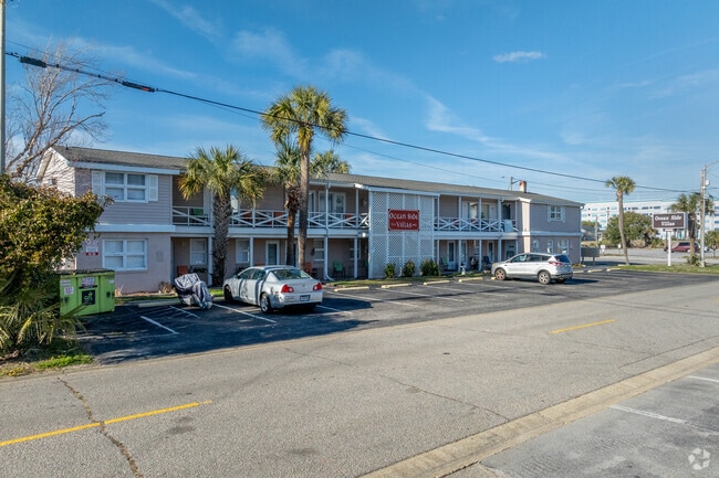 Wide building view. - Ocean Side Villas