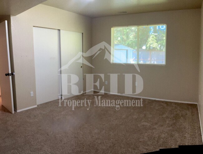 Building Photo - SILVERDALE - 4BED 3 BATH HOME HEART OF SILVERDALE