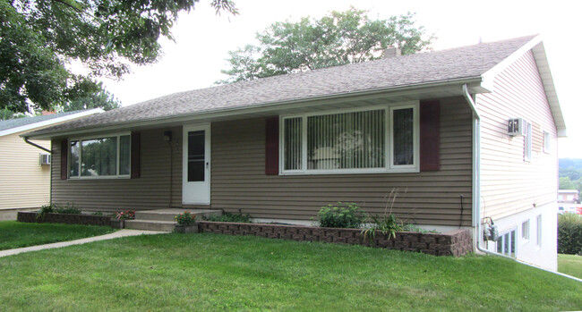 Front of 4-Plex - 1929 3rd Ave NE