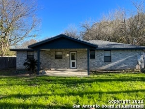 Building Photo - 326 Elm Dr