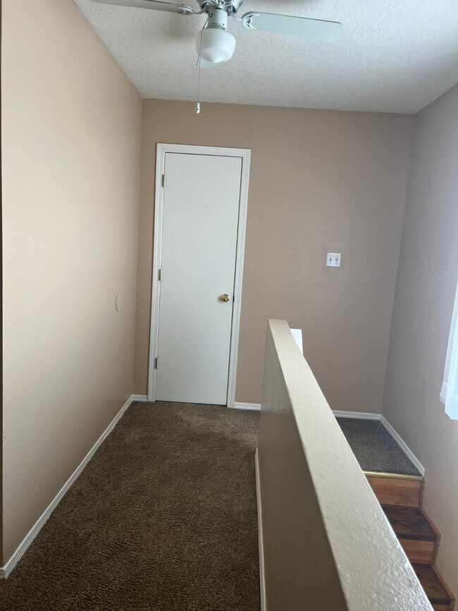 Building Photo - 2804 Quail Pointe Dr NW