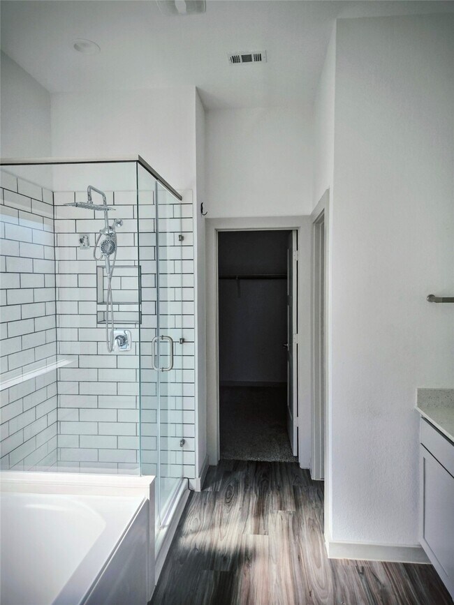 Building Photo - 22527 Cappella Vlg Ln