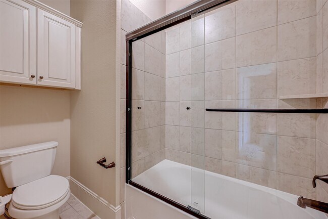 Building Photo - 10323 Hatcher Dr
