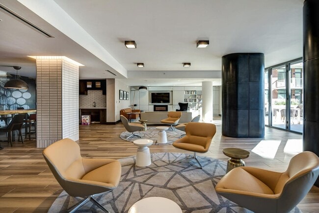 Building Photo - 1400 Hudson St