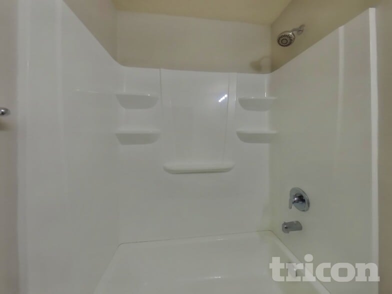 Building Photo - 464 Harley Dr