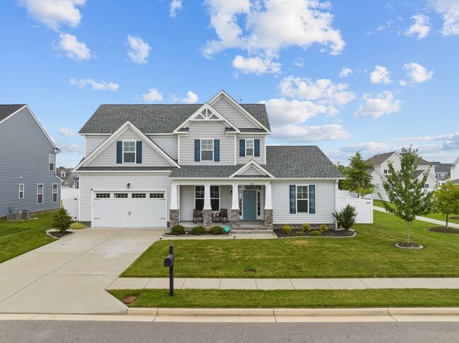 Building Photo - 1820 Carrera Ridge