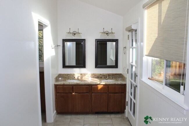 Building Photo - Corner Lot Single Family Home