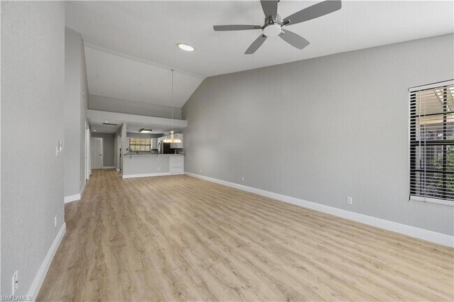 Building Photo - 6654 Tannin Ln