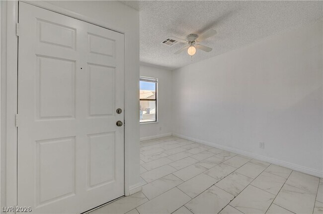 Building Photo - 313 Crosswind Way