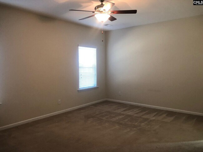 Building Photo - 764 Ruskin Dr