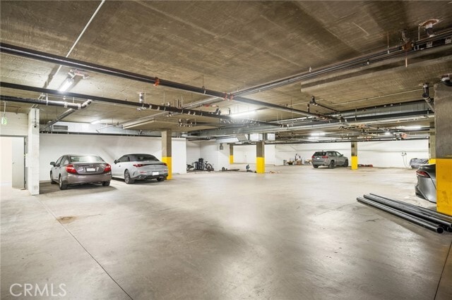 Building Photo - 415 E Dryden St