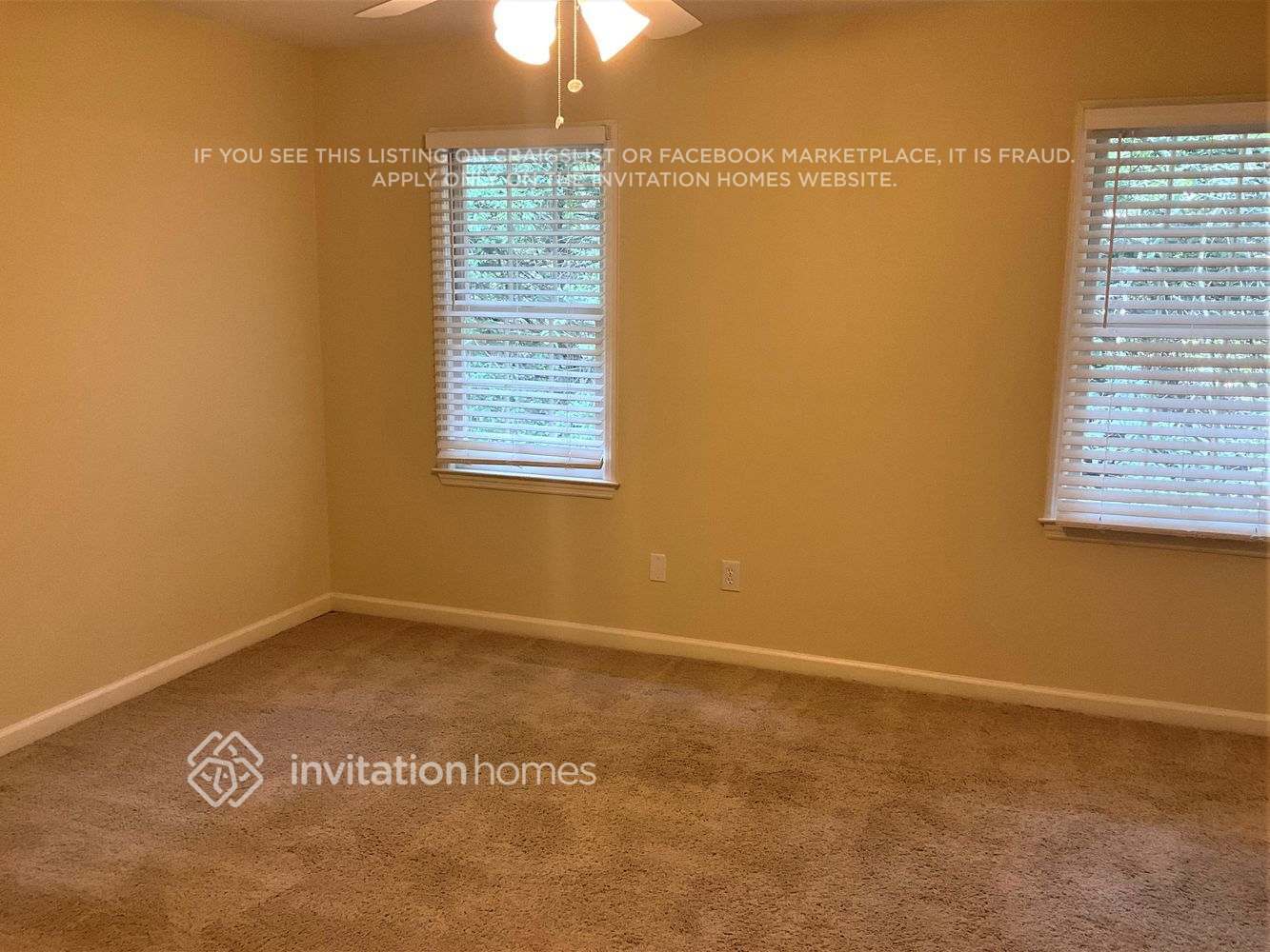 Building Photo - 809 Oak Trail Dr