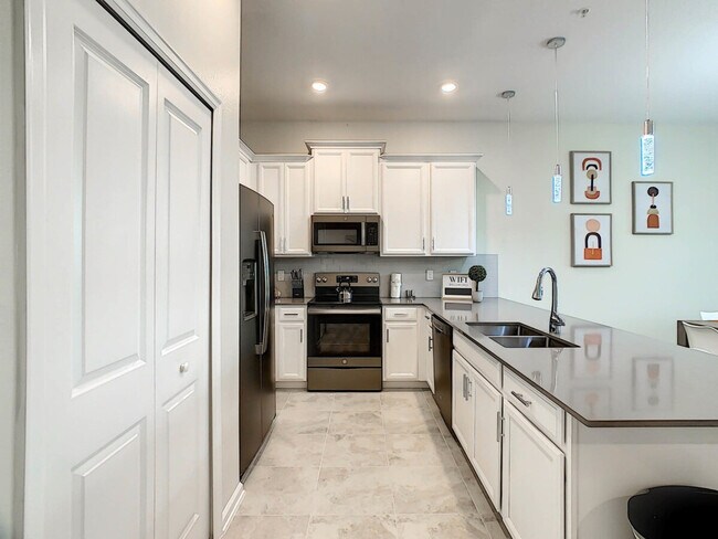 Building Photo - 1199 Drop Ln