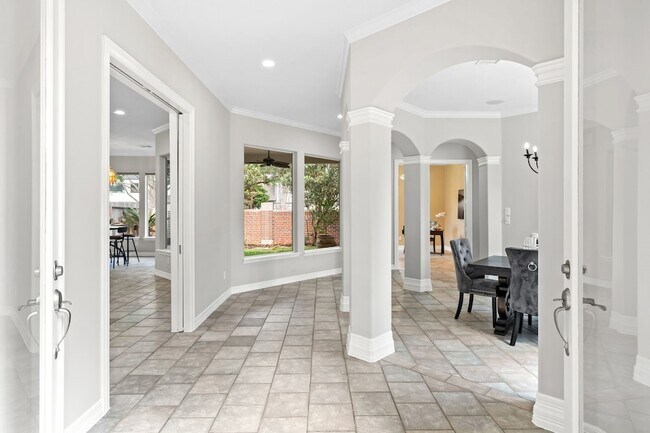 Building Photo - 70 Blooming Grove Ln