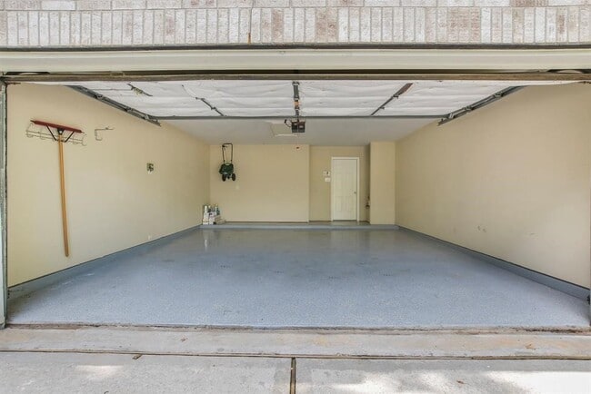 Building Photo - 74 S Wynnoak Cir