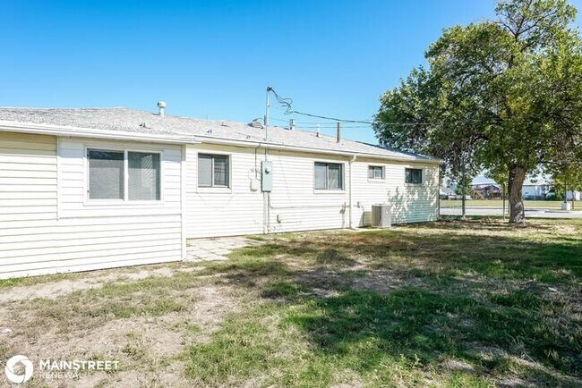 Building Photo - 4301 W 4835 S