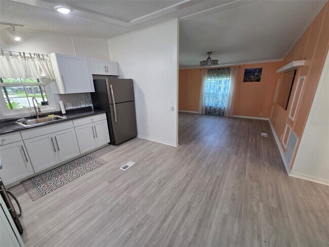 Building Photo - 4613 Tangelo Dr