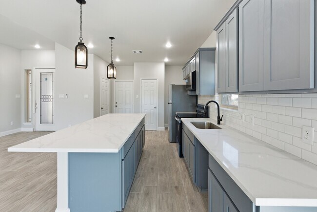 Building Photo - 7310 Foxwaithe Ln