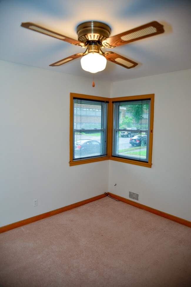 Main floor bedroom 3. - 1060 21st Ave SE